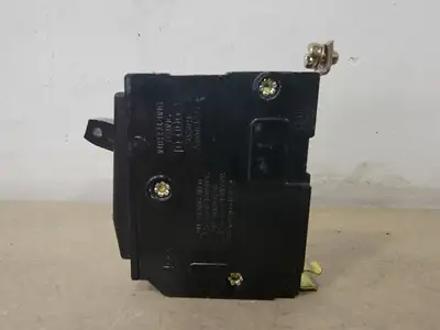 USED SQUARE D QO120