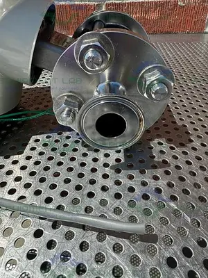 USED YOKOGAWA ADMAG CA202SN MAGNETIC FLOWMETER W/ 1" SANITARY FITTING