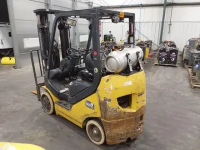 USED 2022 KOMATSU FG25ST-16