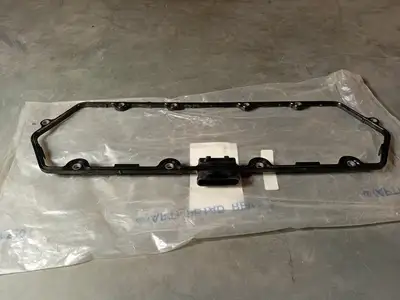 NEW FORD F81Z-6584-AA