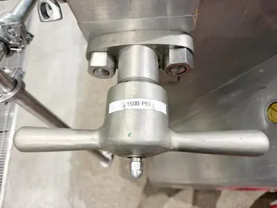 Used APV-GAULIN MC18-3TPS Homogenizers Quebec CA | Carter-Wilson Equipment Services #1364685