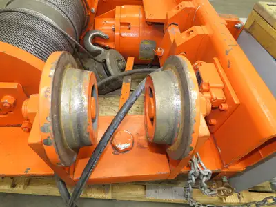 Saturn Engineering 1 1/2 Ton Electric Cable Hoist 15'Lift 20FPM Curved Beam 460V