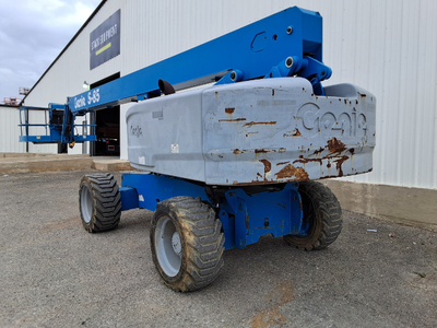 USED 2015 Genie S-85