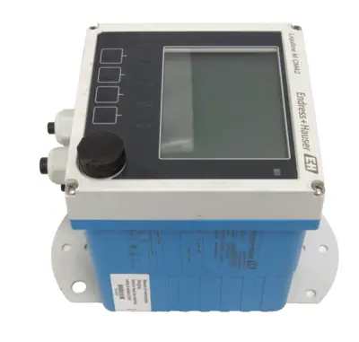 NEW ENDRESS HAUSER CM42-MAA001EAE00 TEMPERATURE READER CM42MAA001EAE00