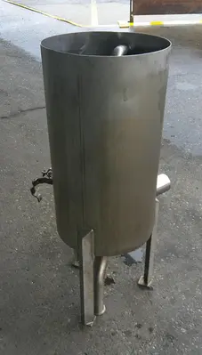SPC9132  Tank 15 gallon vertical tank, Stainless Steel, conical