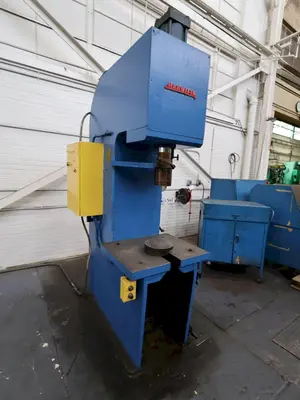 25 TON HANNIFIN C-FRAME HYDRAULIC PRESS: YOBRO #24741