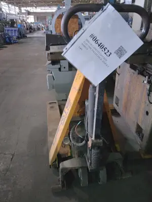 3000 LB CAPACITY LIFT RITE ELECTRIC PALLET JACK. STOCK # 0640523.