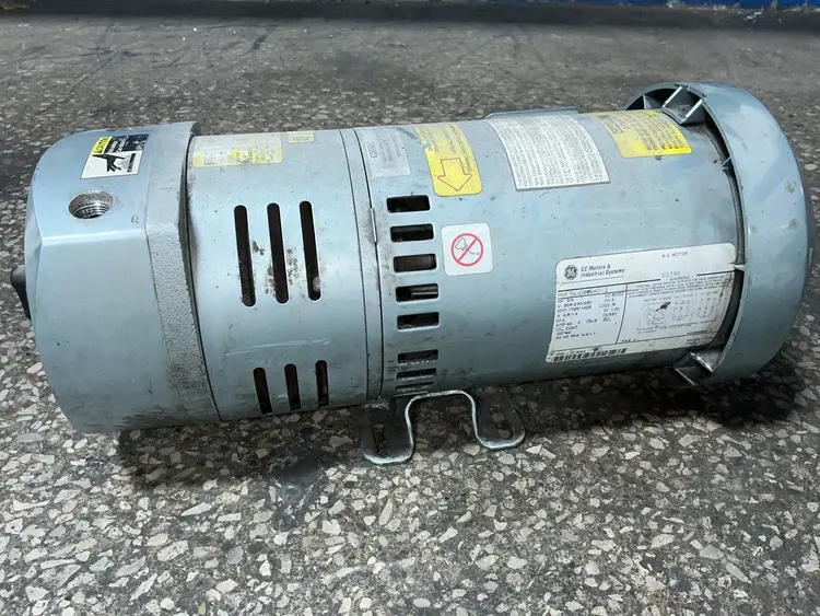 Used GAST 1023101QG279 Pumps Ohio US | HGR 24 #1486688