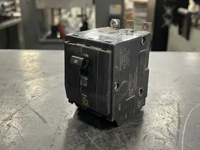 NEW SQUARE D QOB350
