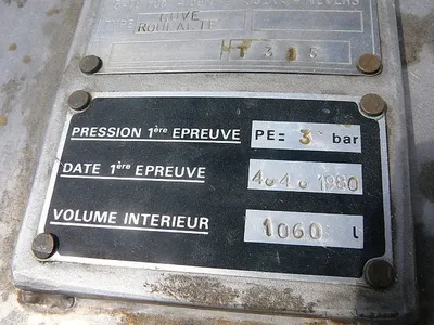 1980 ALFA LAVAL 1,060 LITRE Stainless Steel Tanks | Perry Equipment (21)