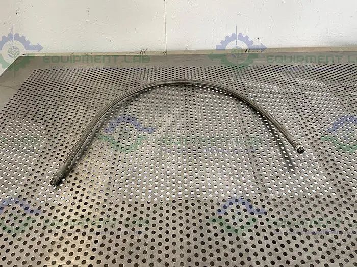 Used 36" STAINLESS STEEL BRAIDED HOSE W/ 1/2" THREADED FITTING Hoses | Equipment Lab #486858