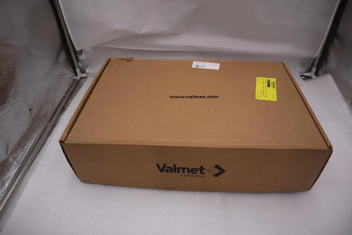 NEW  VALMET CONSISTENCY ANALYZER TCU CORMEC5 K05165 V4.2 STOCK G443