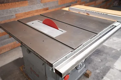 Northfield No. 4 – 16″ Table Saw