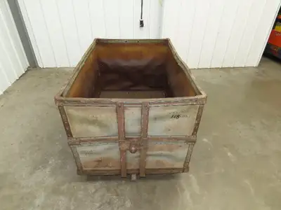 Used DIAMOND FIBRE _UNKNOWN_ Hoppers Indiana US | Arrow Industrial #1368119