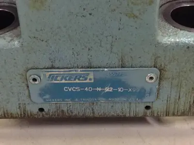 USED VICKERS CVCS40NS210X99