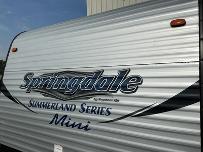 Used 2017 KEYSTONE SPRINGDALE SUMMERLAND SERIES MINI SM1800 Campers, Caravans, Motorhomes Michigan US | Miedema Asset Management Group #1397246