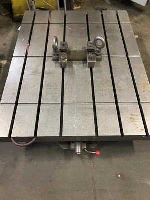 LUCAS 48" X 60" AIR LIFT TABLE