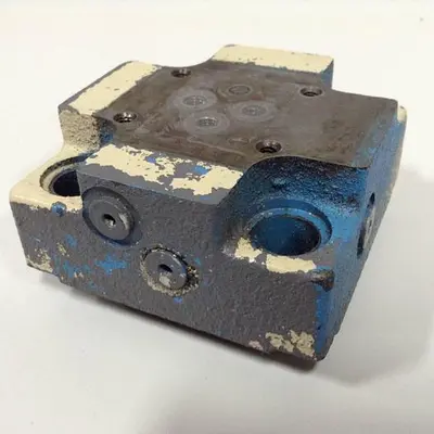 USED VICKERS CVCS25D1S210S19