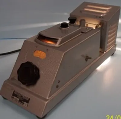 QTY. 1. KLETT SUMMERSON ELECTRIC COLORMETER MOD NO...