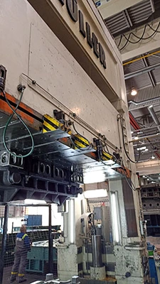 Muller 700ton press