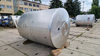 Hoeksma & Velt 6,000 Litre Stainless Steel Tanks | Perry Equipment (6)