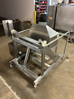 USED ISCA Buggy Tipper