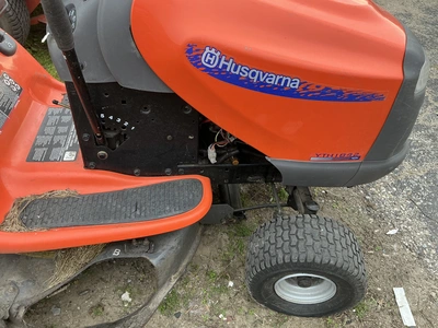 Used HUSQVARNA YTH1842 Mowers Michigan US | Miedema Asset Management Group #1761330