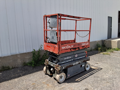 Used 2016 Skyjack SJ3219 Scissor Lifters Wisconsin US | Stack Equipment #1331991