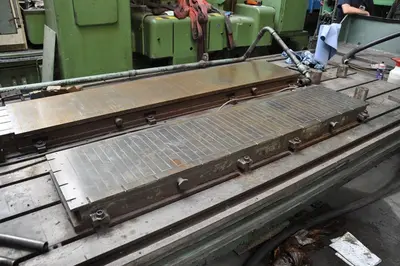 USED MAGNETIC TABLE 1830 X 380 MM