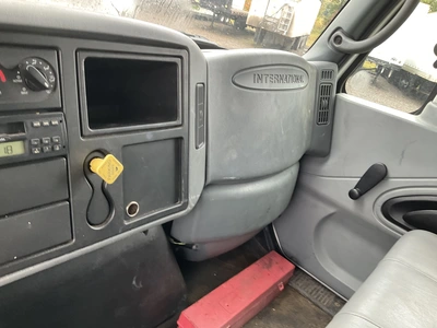 Used 2005 INTERNATIONAL 4300 Box trucks Michigan US | Miedema Asset Management Group #1568266