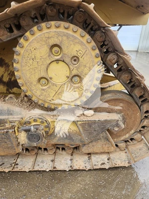 USED 2016 CATERPILLAR D6T XL