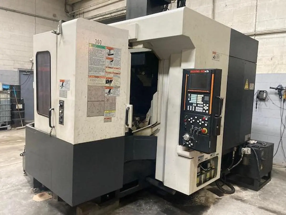 Used 2004 MAZAK VARIAXIS 500-5X Vertical Machining Centers (5-Axis or More) Michigan US | Industrial Machinery NJ LLC #1269666