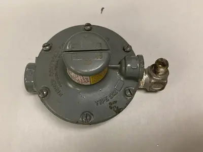 USED FISHER TYPE 912