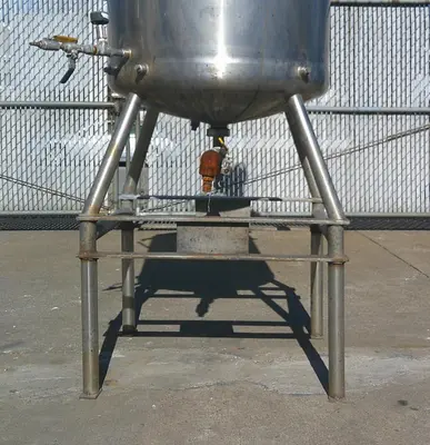 SPC9065  Tank 100 gallon vertical tank, Stainless Steel, 92 MAWP @ 325 degrees F jacket, 1/2 HP agitator, dish