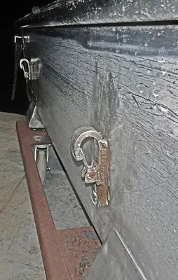 USED HOIST-ABLE DOUGH TROUGH