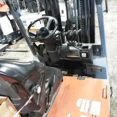 USED 2017 TOYOTA 7FBCU35