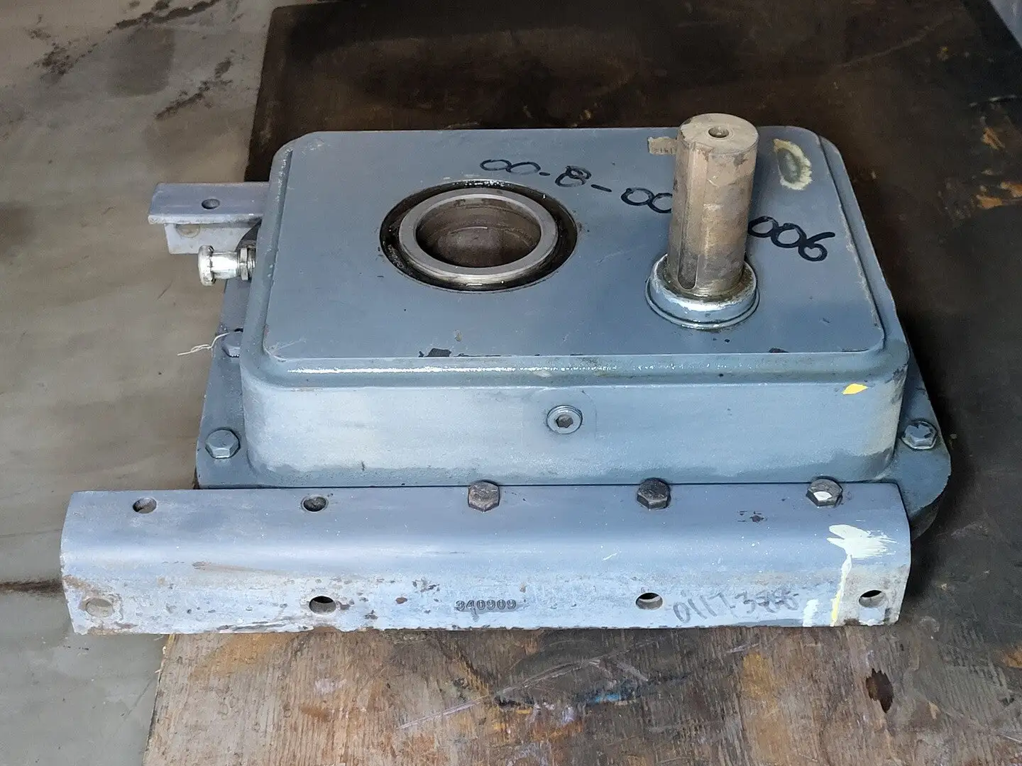 USED FALK 2215J05