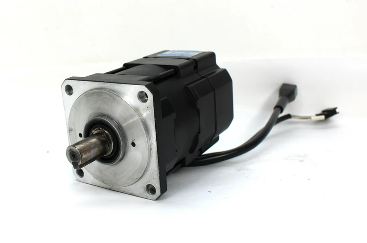 Used _UNKNOWN_ 4512N4021E200 Servo Motors Kentucky US | Industrial Parts R Us Inc. #357340