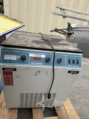 USED BECKMAN 6