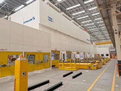USED 2014 SCHULER SCHULER SSL4-2500-5.0X2.5-1300 / SSL4-1200-5.0X2.5-1300 PRESS