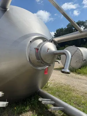 Used 2010 MUELLER 8,300 GALLON Stainless Steel Tanks New Jersey US | Perry Equipment #871224