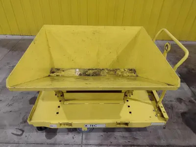 2000 LBS K-TEC MODEL #17167 SELF-DUMPING HOPPER: STOCK #20603
