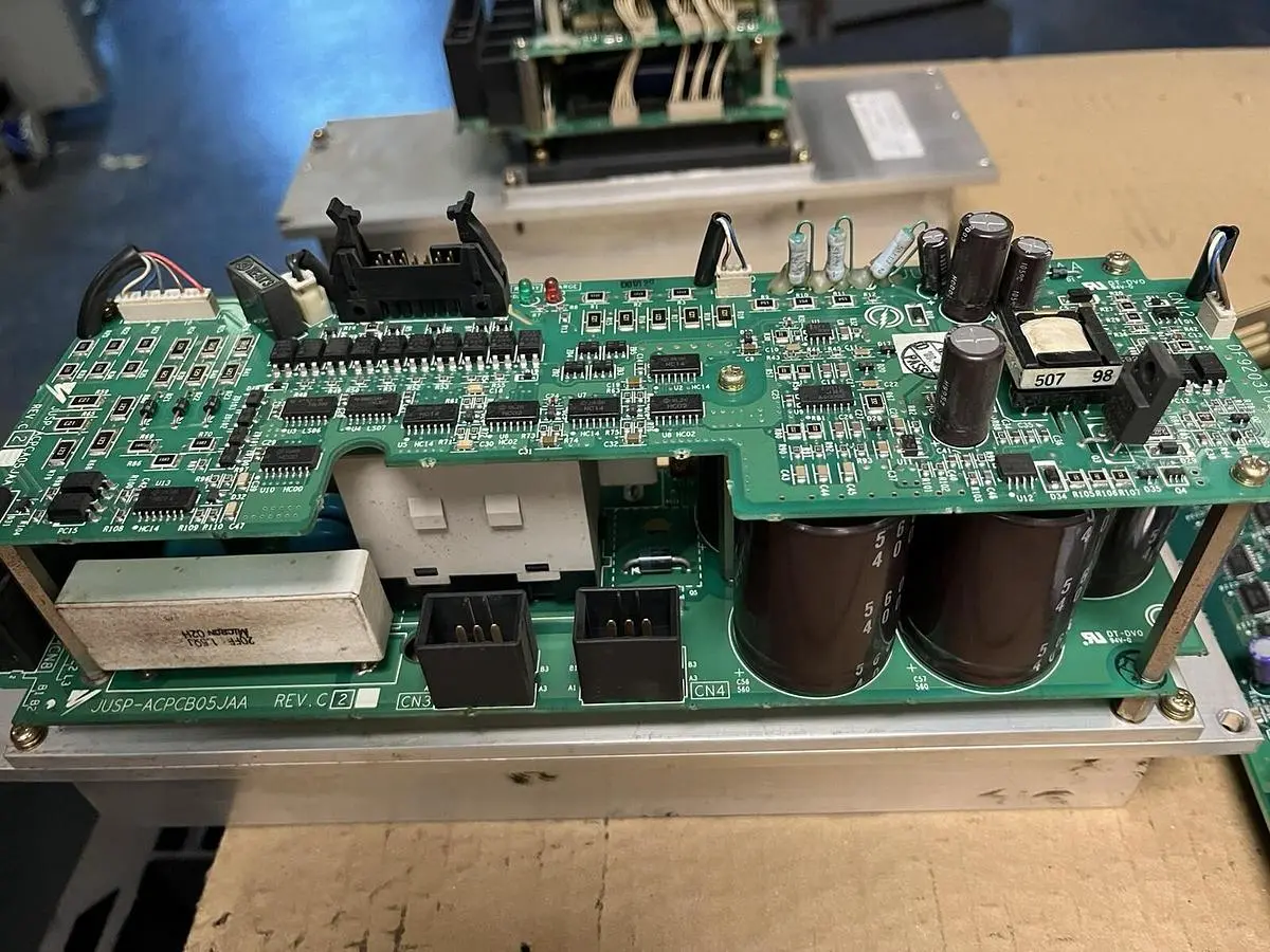 Used YASKAWA JUSP-ACP05JAB Servo Drives | Surplus Asset Holdings #1227493