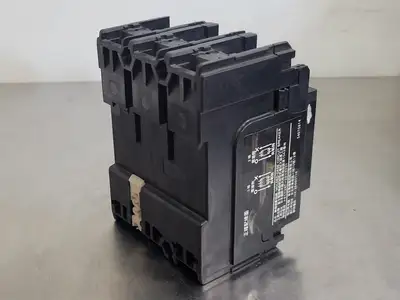 Used FUJI ELECTRIC SA33C Switchgears British Columbia CA | Lenmark #241509