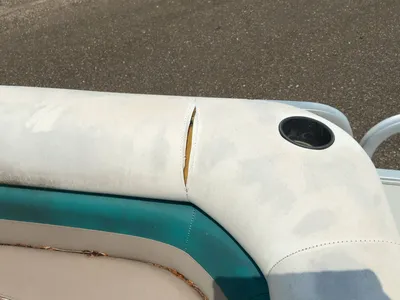 1998 Manitou Unknown 20' Pontoon Boat