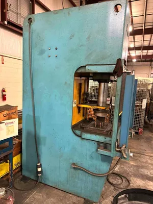 USED 2001 Denison FMS-50
