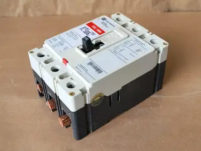 USED CUTLER-HAMMER FDC3200L