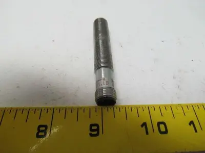 Kissling LA12.XLMP.2-70.S01.LD Proximity sensor switch 12mm 4pin cable connector