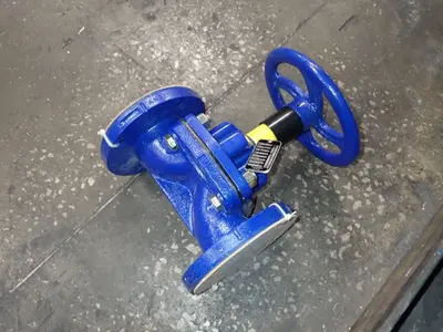 Saunders  150 Psi 3" Diaphragm Valve Q
