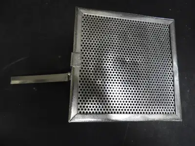 Used Isaac Peoria Used 6"x6"x5.25" square Stainless Mesh Frying Basket C IP Food, Restaurant, & Bakery Parts & Accessories Illinois US | Falcon Restaurant Supply #1376640